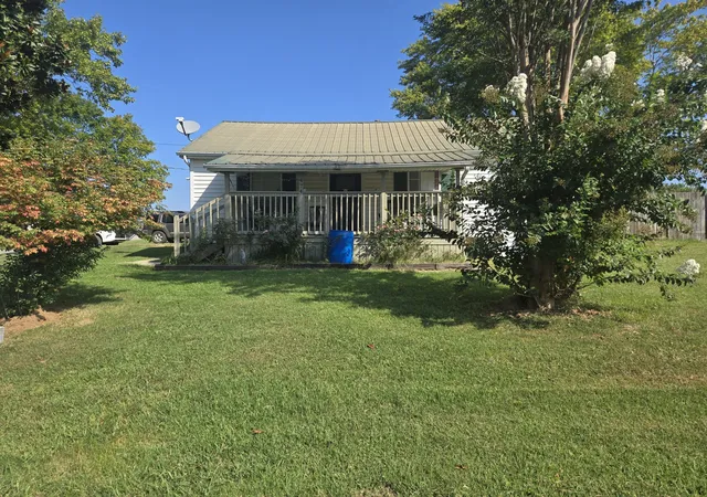 Photo 3 of Single family home for sale at 474 High St E, Mc Ewen, TN 37101 | MLS# 3546091 | Listing updated on 2026-09-10