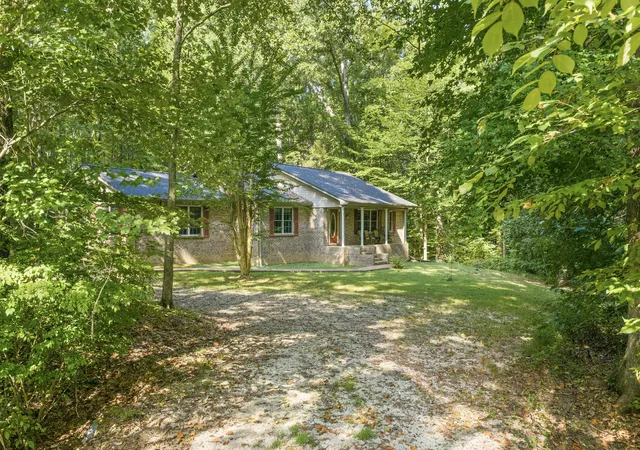 Photo 2 of Single family home for sale at 8202 Highway 69 S, Springville, TN 38256 | MLS# 3546117 | Listing updated on 2026-09-13