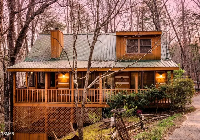 Photo 1 of Single family home for sale at 1655 S Mountain View Rd, Sevierville, TN 37876 | MLS# 3546148 | Listing updated on 2026-10-28