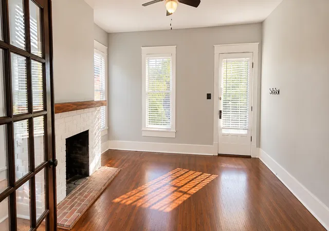 Photo 3 of Sale Pending at 2220 Ashwood Ave, Nashville, TN 37212 | MLS# 3546364 | Listing updated on 2026-10-01