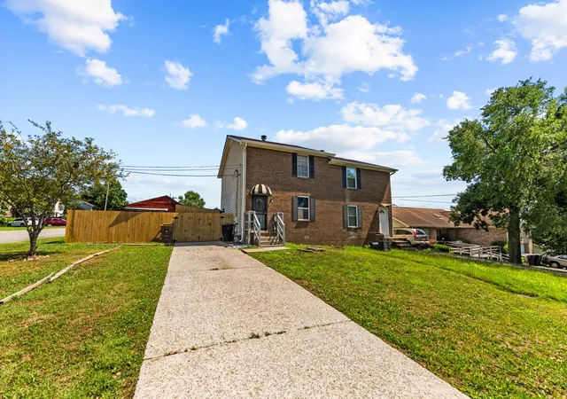 Townhouse for sale at 3171 Kinwood Dr, Antioch, TN 37013 | MLS# 3546183