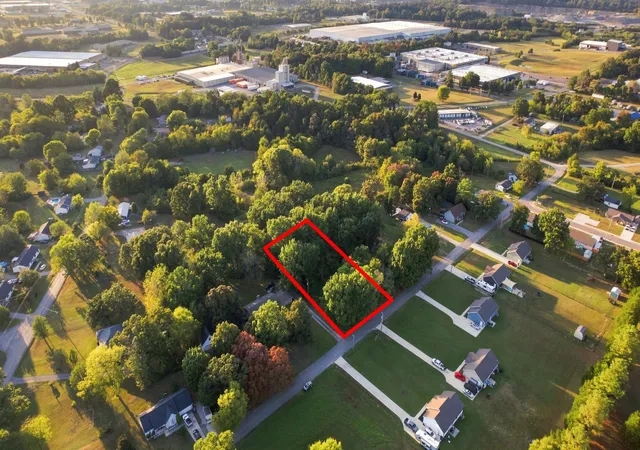 Photo 1 of Land for sale at 0 Reese St, Shelbyville, TN 37160 | MLS# 3546190 | Listing updated on 2026-09-10