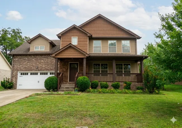 Photo 1 of Single family home for sale at 284 Ivy Bnd Cir, Clarksville, TN 37043 | MLS# 3546778 | Listing updated on 2026-10-24