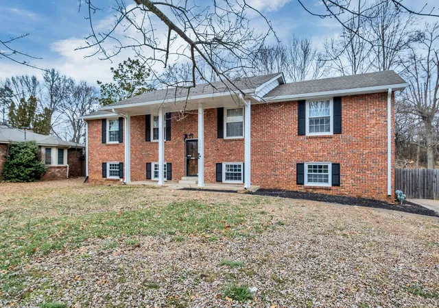 Photo 2 of Single family home for sale at 5907 Port Anadarko Trl, Hermitage, TN 37076 | MLS# 3546649 | Listing updated on 2026-09-21