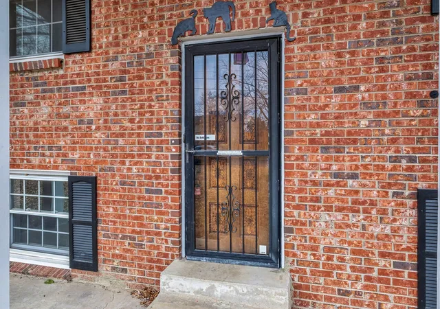 Photo 3 of Single family home for sale at 5907 Port Anadarko Trl, Hermitage, TN 37076 | MLS# 3546649 | Listing updated on 2026-09-21