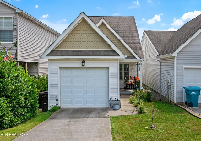 Photo 3 of Single family home for sale at 6712 Water Lilly Way, Knoxville, TN 37918 | MLS# 3546328 | Listing updated on 2026-09-11