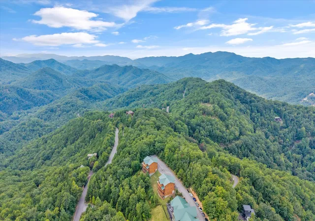Photo 4 of Land for sale at 130 Setters View Ln, Sevierville, TN 37862 | MLS# 3546993 | Listing updated on 2026-09-11