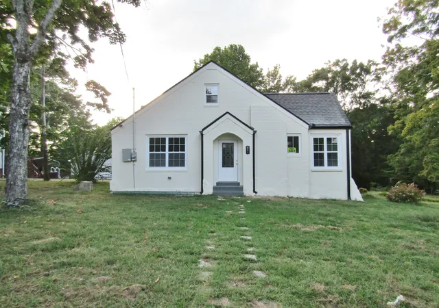 Photo 1 of Single family home for sale at 864 Yell Rd, Lewisburg, TN 37091 | MLS# 3546770 | Listing updated on 2026-09-19