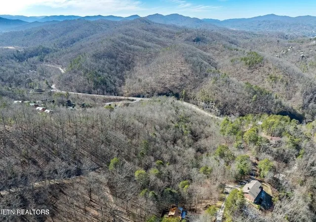 Photo 1 of Land for sale at 0 Castle Rise Way, Sevierville, TN 37862 | MLS# 3546498 | Listing updated on 2026-09-15