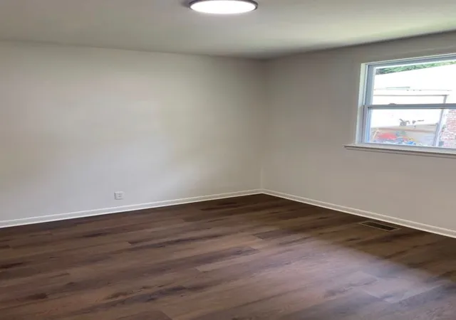 Photo 2 of Multi family home for sale at 2206 Morena St, Nashville, TN 37208 | MLS# 3546758 | Listing updated on 2026-09-30