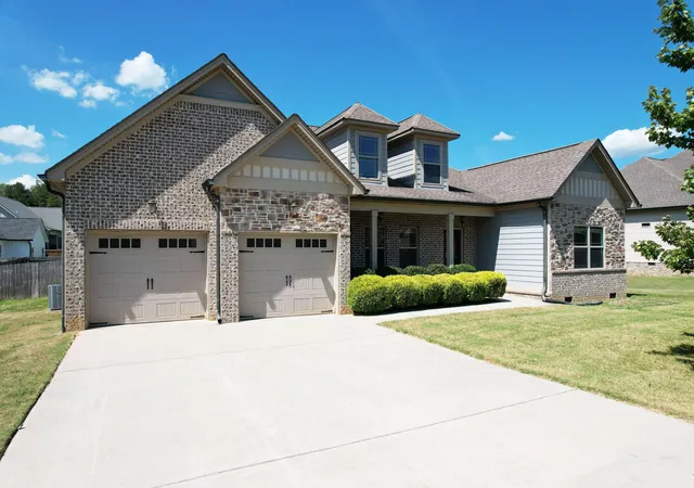 Photo 1 of Single family home for sale at 210 Winding Glen Dr Nw, Cleveland, TN 37312 | MLS# 3546590 | Listing updated on 2026-09-14