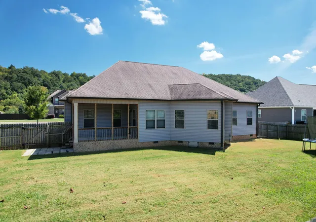 Photo 3 of Single family home for sale at 210 Winding Glen Dr NW, Cleveland, TN 37312 | MLS# 3546590 | Listing updated on 2026-10-10