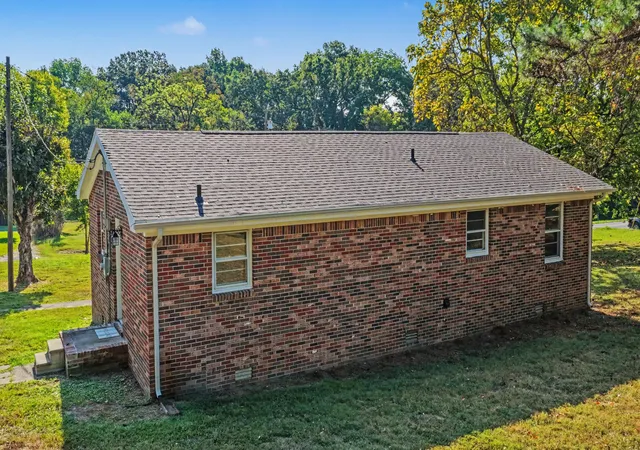 Photo 3 of Single family home for sale at 145 Wallace Ave, Cadiz, KY 42211 | MLS# 3546623 | Listing updated on 2026-10-08