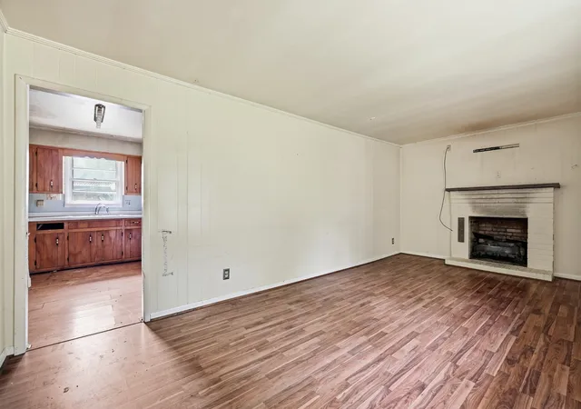 Photo 2 of Sale Pending at 335 Gay Rd, Mc Minnville, TN 37110 | MLS# 3592177 | Listing updated on 2026-09-28
