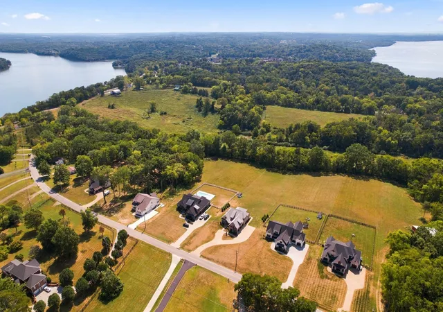 Photo 3 of Single family home for sale at 3303 Saundersville Fry Rd, Mount Juliet, TN 37122 | MLS# 3591893 | Listing updated on 2026-10-09