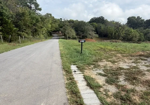 Photo 4 of Land for sale at 1375 Edgewood Rd, Mc Ewen, TN 37101 | MLS# 3546737 | Listing updated on 2026-09-12