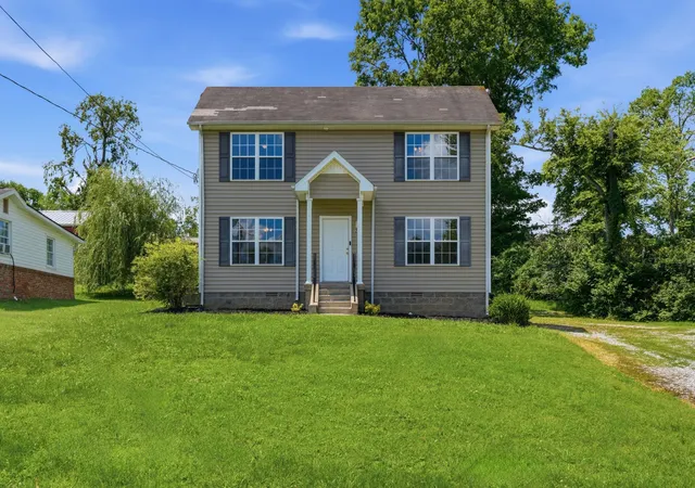 Photo 2 of Single family home for sale at 263 Rockland Rd, Hendersonville, TN 37075 | MLS# 3546844 | Listing updated on 2026-09-14