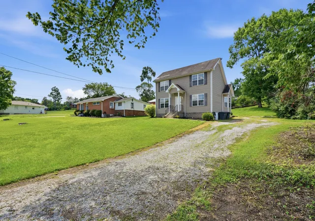 Photo 3 of Single family home for sale at 263 Rockland Rd, Hendersonville, TN 37075 | MLS# 3546844 | Listing updated on 2026-09-14