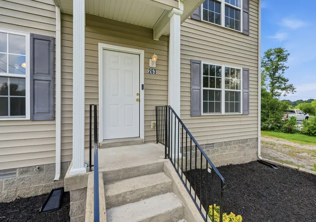 Photo 4 of Single family home for sale at 263 Rockland Rd, Hendersonville, TN 37075 | MLS# 3546844 | Listing updated on 2026-09-14