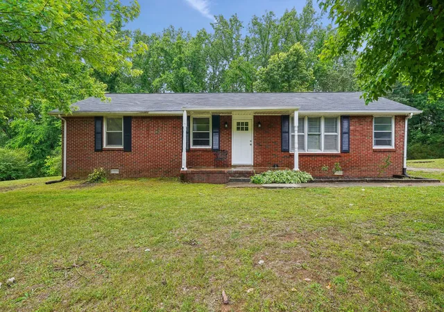 Photo 1 of Single family home for sale at 744 Scoutview Rd, Ashland City, TN 37015 | MLS# 3546743 | Listing updated on 2026-09-12