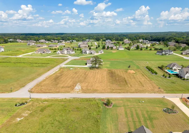 Photo 1 of Land for sale at 541 Graham Cir, Florence, AL 35634 | MLS# 3546736 | Listing updated on 2026-09-12