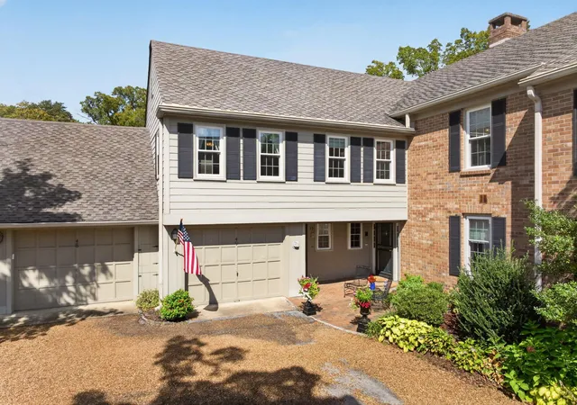 Photo 1 of Condo for sale at 100 Scenic Hwy #49, Lookout Mountain, TN 37350 | MLS# 3546799 | Listing updated on 2026-09-12