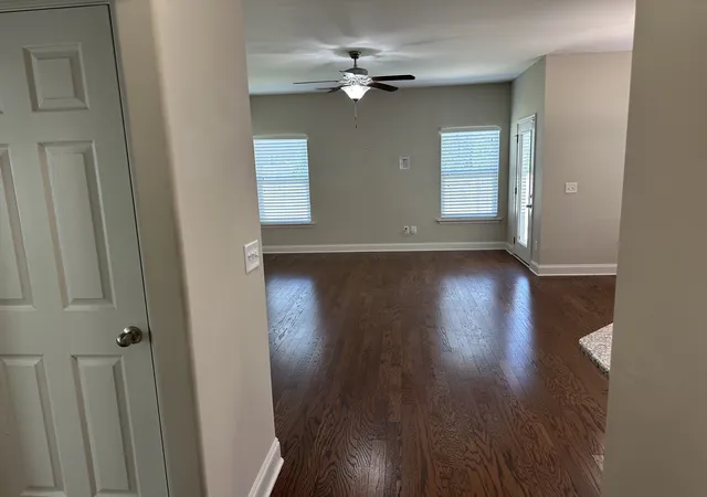 Photo 3 of Single family home for sale at 1413 Woodside Dr, Lebanon, TN 37087 | MLS# 3546836 | Listing updated on 2026-09-12