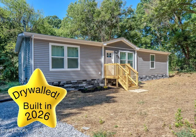 Photo 1 of Manufactured home for sale at 217 Doris Ln, Maryville, TN 37803 | MLS# 3546817 | Listing updated on 2026-09-21