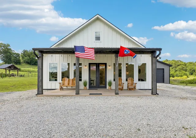 Photo 3 of Single family home for sale at 1574 Roy Sellers Rd, Columbia, TN 38401 | MLS# 3591981 | Listing updated on 2026-09-27