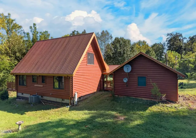 Photo 2 of Single family home for sale at 1617 W Dumplin Valley Rd, New Market, TN 37820 | MLS# 3546866 | Listing updated on 2026-09-14