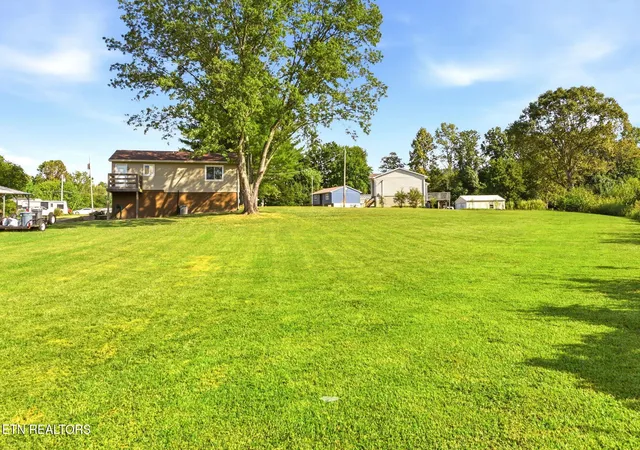 Photo 23 of Single family home for sale at 140 Susack Ln, Wartburg, TN 37887 | MLS# 3546982 | Listing updated on 2026-09-11