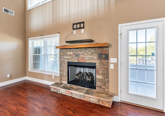 Photo 4 of Single family home for sale at 6950 Spring Pl Rd SE, Old Fort, TN 37362 | MLS# 3546998 | Listing updated on 2026-10-02