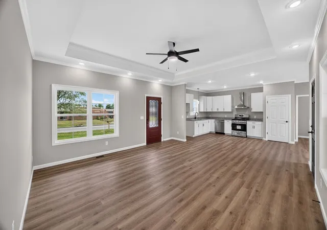 Photo 2 of Single family home for sale at 208 E Crawford Ave, Monterey, TN 38574 | MLS# 3547027 | Listing updated on 2026-09-12