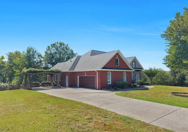 Photo 4 of Single family home for sale at 2006 Brunswick Dr, Lebanon, TN 37087 | MLS# 3547214 | Listing updated on 2026-09-15