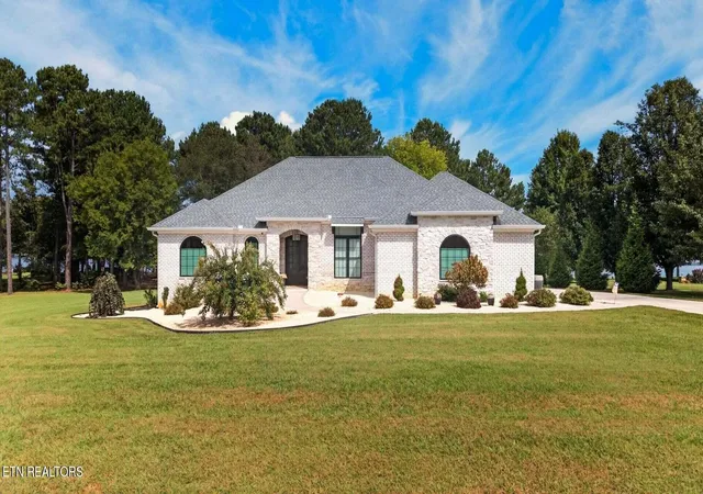 Photo 1 of Single family home for sale at 2460 Wild Pear Tr, Dandridge, TN 37725 | MLS# 3547210 | Listing updated on 2026-09-12