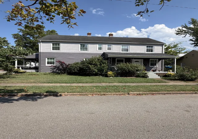 Photo 3 of Multi family home for sale at 1003 Bryan St, Old Hickory, TN 37138 | MLS# 3547744 | Listing updated on 2026-09-13