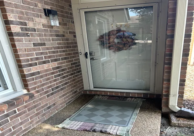 Photo 4 of Condo for sale at 104 Village Cir, Dickson, TN 37055 | MLS# 3592476 | Listing updated on 2026-09-15