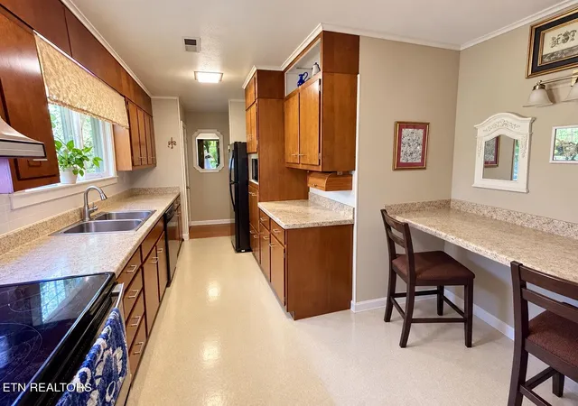 Photo 3 of Single family home for sale at 145 Scott Rd, Harriman, TN 37748 | MLS# 3547727 | Listing updated on 2026-10-07