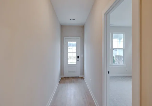 Photo 4 of Single family home for sale at 3592 Heartland Dr, Columbia, TN 38401 | MLS# 3547775 | Listing updated on 2026-10-29