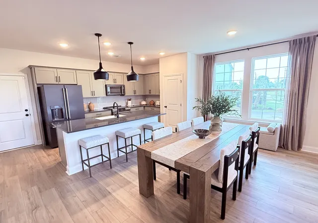 Photo 2 of Townhouse for sale at 2718 Willowoak Trl, Murfreesboro, TN 37129 | MLS# 3547783 | Listing updated on 2026-09-25