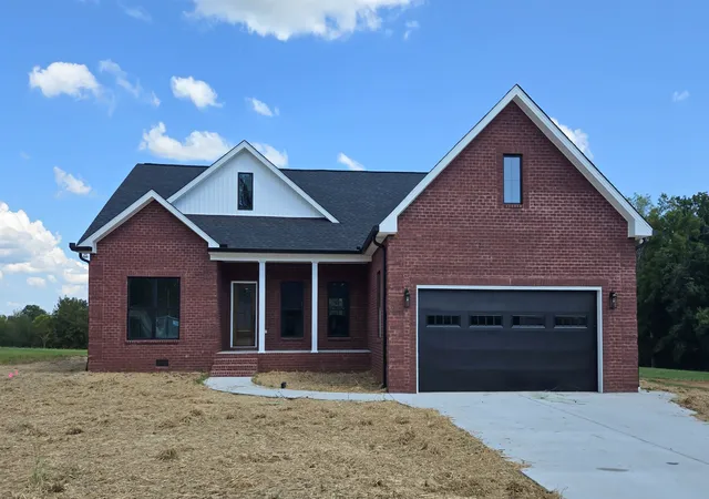 Photo 1 of Single family home for sale at 263 Marys Ln, Lafayette, TN 37083 | MLS# 3548109 | Listing updated on 2026-09-14