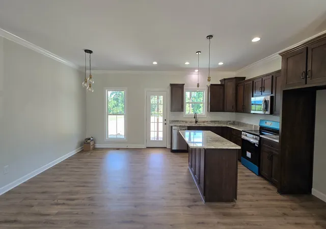 Photo 3 of Single family home for sale at 263 Marys Ln, Lafayette, TN 37083 | MLS# 3548109 | Listing updated on 2026-09-14