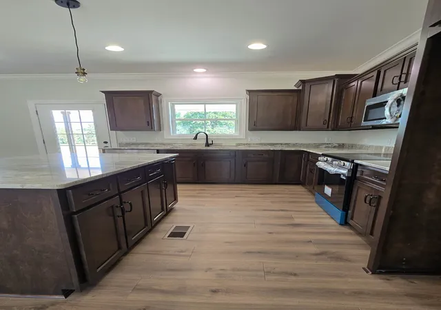 Photo 4 of Single family home for sale at 263 Marys Ln, Lafayette, TN 37083 | MLS# 3548109 | Listing updated on 2026-09-14