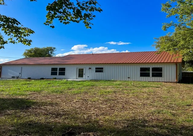 Photo 3 of Single family home for sale at 4206 Halls Hl Pike, Murfreesboro, TN 37130 | MLS# 3547957 | Listing updated on 2026-09-15