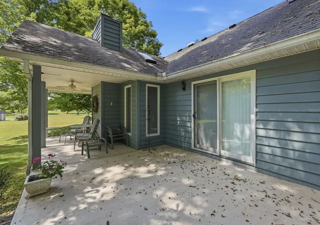 Photo 4 of Single family home for sale at 720 Willie Jarvis Rd, Sparta, TN 38583 | MLS# 3548027 | Listing updated on 2026-09-22