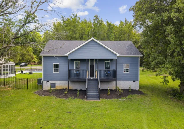 Photo 3 of Single family home for sale at 1895 Cainsville Rd, Lebanon, TN 37090 | MLS# 3548034 | Listing updated on 2026-09-15