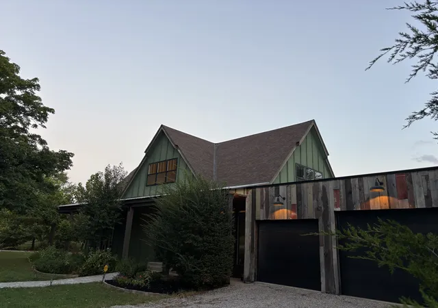 Photo 2 of Single family home for sale at 4874 Harpeth Peytonsville Rd, Thompson's Station, TN 37179 | MLS# 3592113 | Listing updated on 2026-10-20