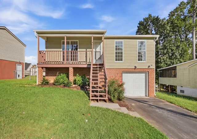 Photo 1 of Single family home for sale at 2221 Spring Meadow Ln Se, Cleveland, TN 37311 | MLS# 3548128 | Listing updated on 2026-09-14