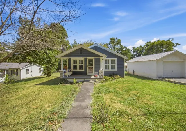 Photo 3 of Single family home for sale at 66 Davis St, Dunlap, TN 37327 | MLS# 3548091 | Listing updated on 2026-09-14