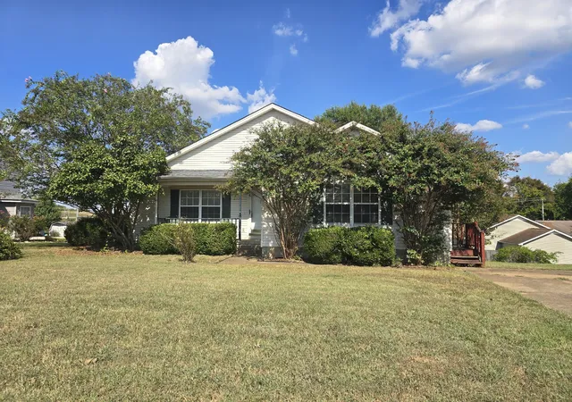 Photo 1 of Single family home for sale at 2754 Belle Meade Pl, Columbia, TN 38401 | MLS# 3592003 | Listing updated on 2026-09-15
